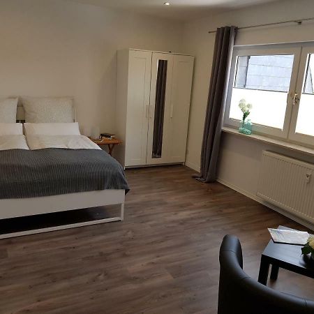 Ferienappartement Jung คัมพ์ลินท์ฟอร์ท ภายนอก รูปภาพ